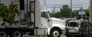 Common Injuries Caused by Ladue Large Truck Accidents 