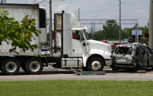 How Schultz & Myers Personal Injury Lawyers Can Help After a Commercial Vehicle Accident in Ladue, MO